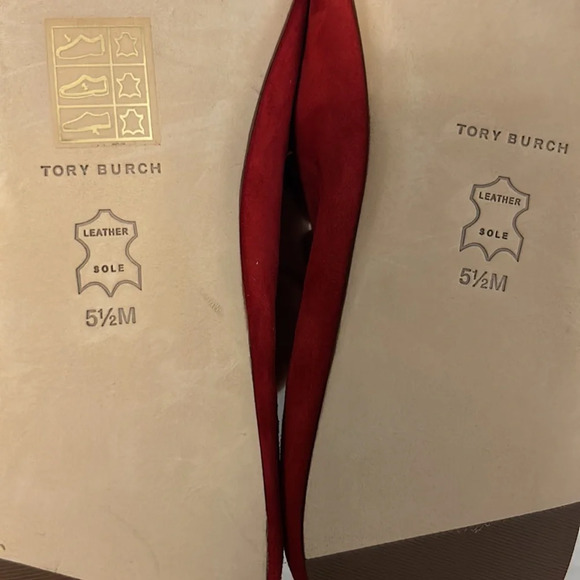 Tory Burch suede red loafers - Picture 6 of 7